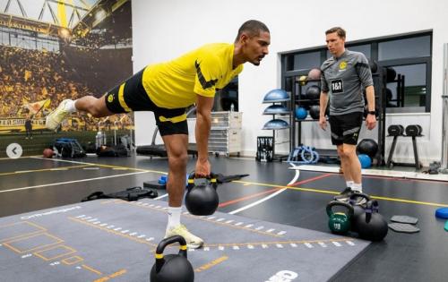 Kanker Sembuh, Haller Malah Dilepas Dortmund! Alasannya Bikin Kaget!