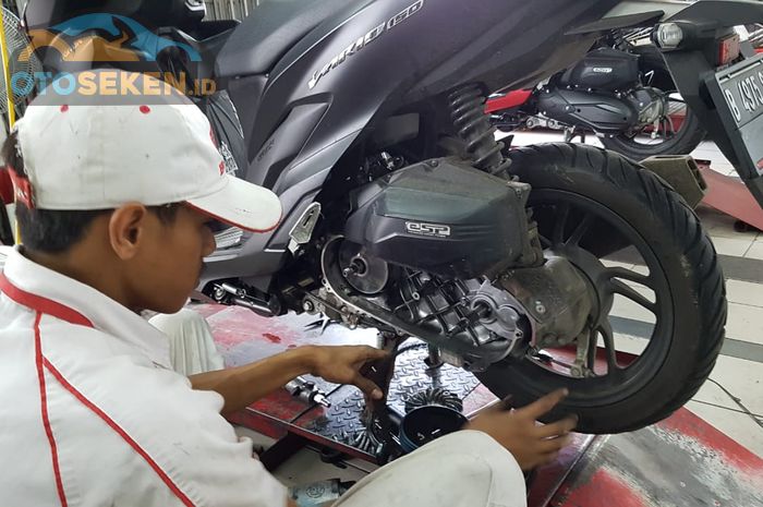 5 Kebiasaan Sepele yang Bikin CVT Motor Matik Anda Cepat Rusak!