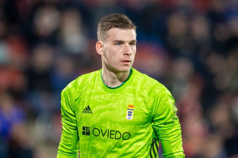 Kiper Madrid di Ambang Perpisahan? Lunin Bertahan Tapi...