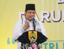 Mundurnya Airlangga dari Jabatan Ketua Umum Golkar: Gempa Politik atau Strategi Baru?