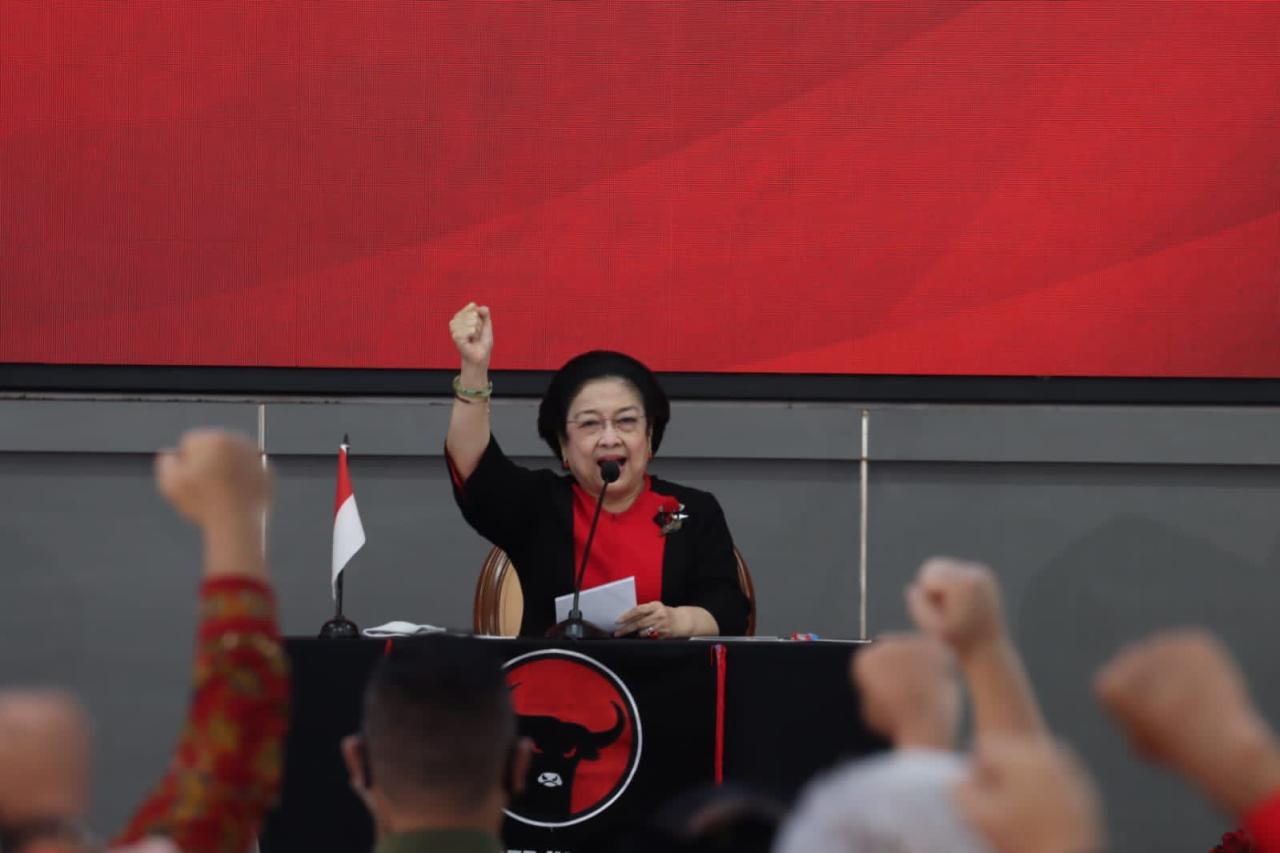 "Saya Pecat, Saya Ganti!": Megawati Menangis, Singgung Kegagalan Kepemimpinan