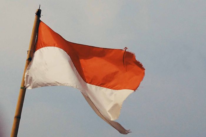 Putra Politisi Ternama Polman Ikut Kibarkan Sang Saka Merah Putih di HUT RI ke-79