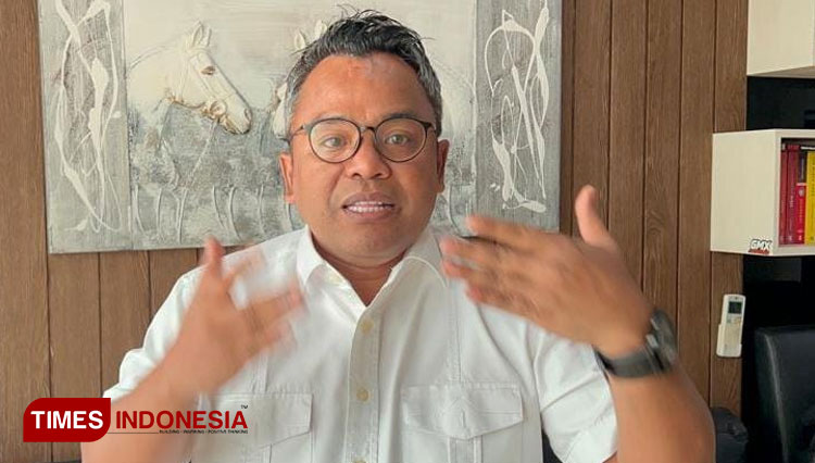 Islah Bahrawi Heran Buzzer PSI dan Mulyono Tersinggung Bahas Fufufafa: "Gua Jadi Penasaran"