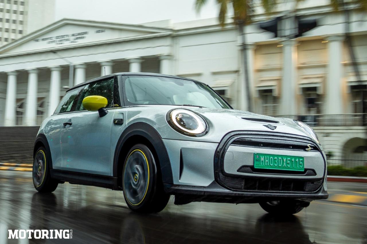 Heboh! Mobil Listrik Mini Cooper SE EV Ditarik Massal, Ada Apa?