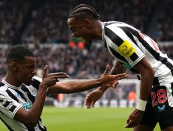 Newcastle Menang Tipis Atas Tottenham, Isak Ungkap Rahasia Sukses The Magpies!