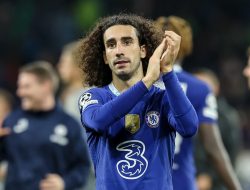 Chelsea Berantakan! Cucurella Ngaku Susah Satukan Skuad, Desak Petinggi Berhenti Belanja Pemain