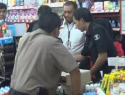 Rampok Bersenpi Beraksi di Dua Minimarket Kediri Dalam Semalam, Karyawan Disekap dan Diikat!