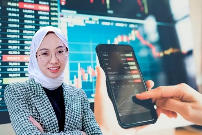 Saham Naik Terus? IHSG Bakal Tembus 7.700 Hari Ini!