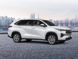 Paus Fransiskus Pilih Mobil Keluarga Indonesia, Innova Zenix Hybrid Jadi Pilihan!